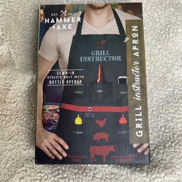 Hamme&Axe Other - NWT Hammer & Axe Grilling Apron with sewn-in utility belt and bottle opener